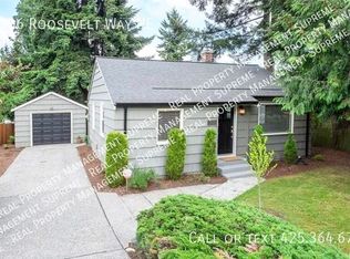 11706 Roosevelt Way NE, Seattle, WA 98125