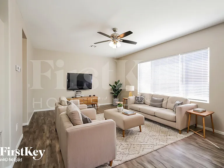 1620 Knoll Heights Ct — Photo 4