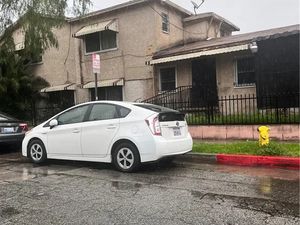 9120 S Fir Ave, Los Angeles, CA 90002