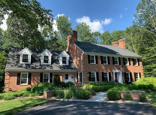 2 Stonewood Ct, Phoenix, MD 21131