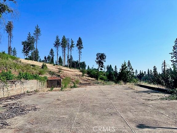 5th image of 1975 Stearns Rd #10