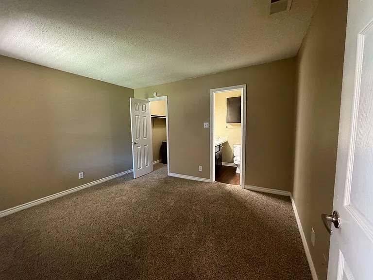 Summer Green Apartments — Photo 39