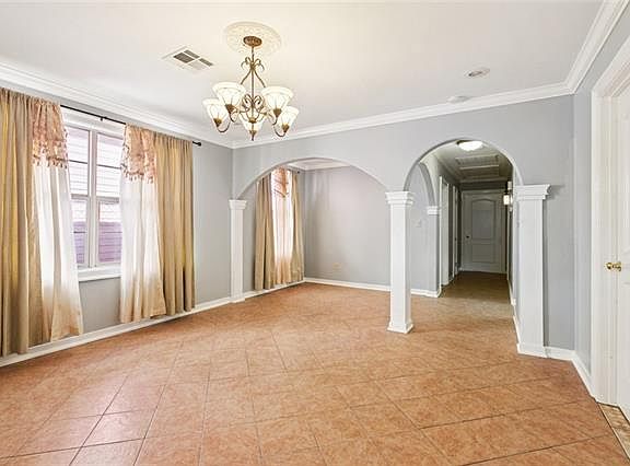 5th image of 2527 N Prieur St