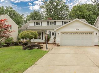 1108 Dorsh Rd, South Euclid, OH 44121