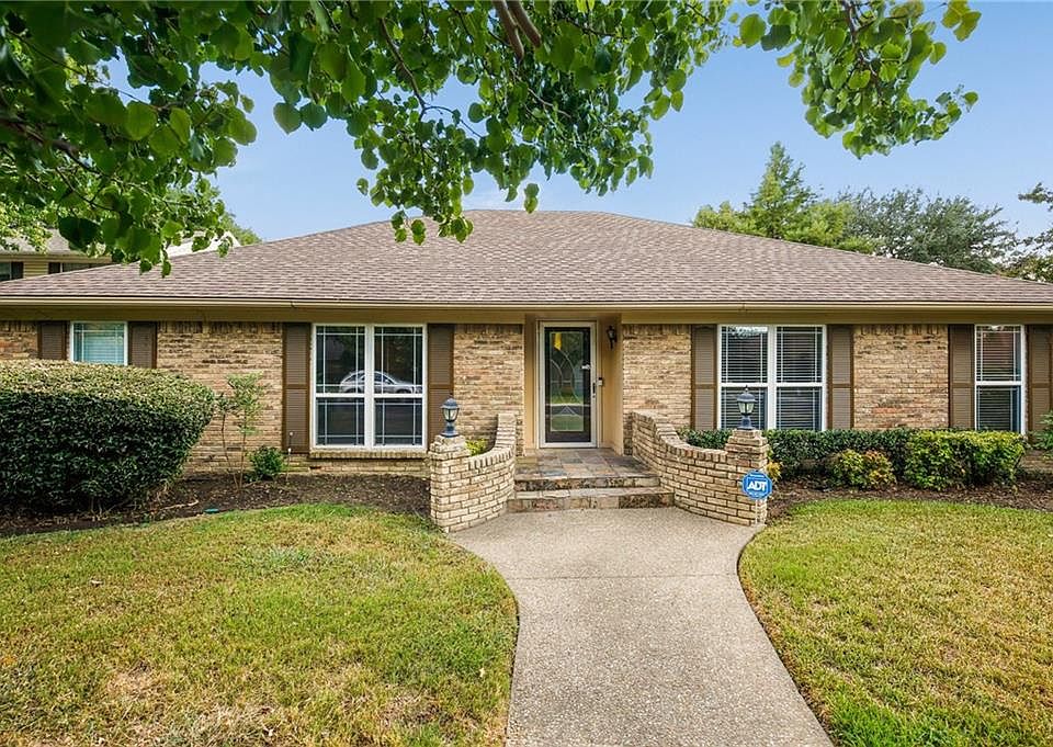 1st image of 10120 Brentridge Ct