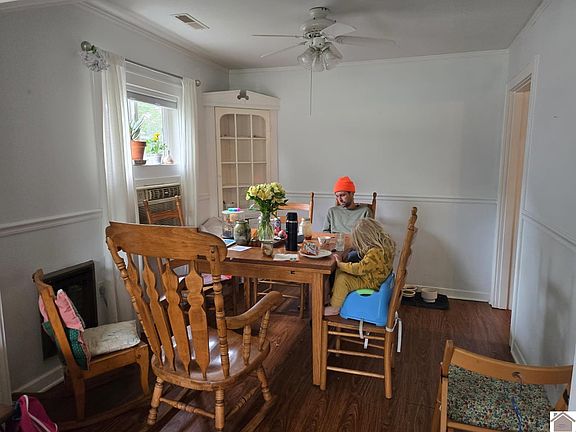 5th image of 1702 Miller Ave