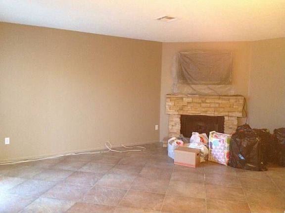 Living Room - Fireplace