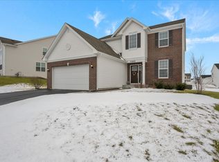 1165 Marlisle Dr, Hampshire, IL 60140