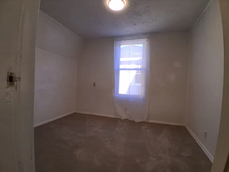 730 Neale Ave SW — Photo 6