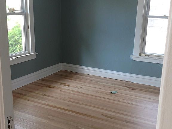 2nd image of 1320 Elizabeth Ave NW #2