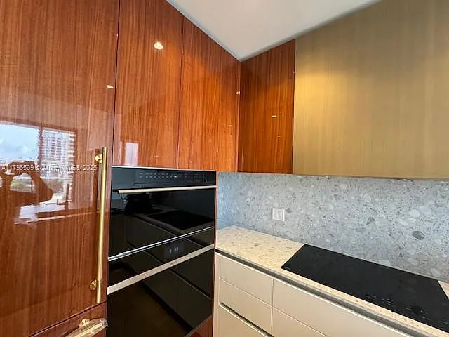 2678 Tigertail Ave #903 — Photo 14