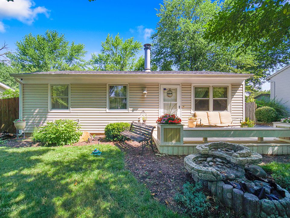 1st image of 633 Ponderosa Dr