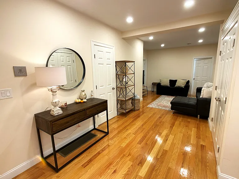 67 Temple St #1D — Photo 6