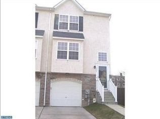 724 Cedar St, Norristown, PA 19401