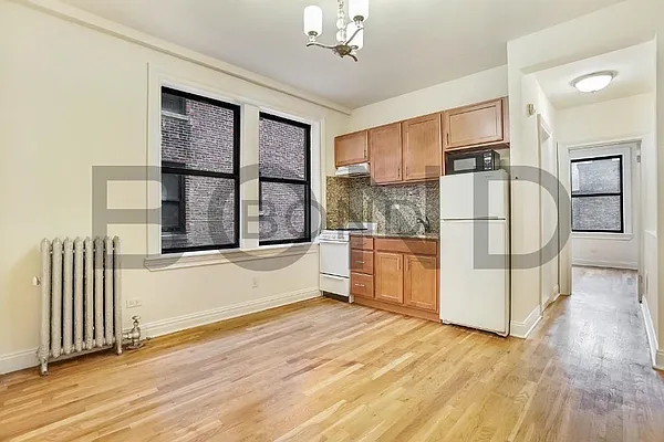 Rented by Bond New York | media 10