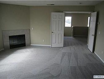 5th image of 26087 Sunny Side Ct