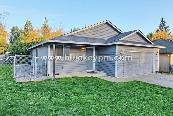 1st image of 3104 NE 54th St