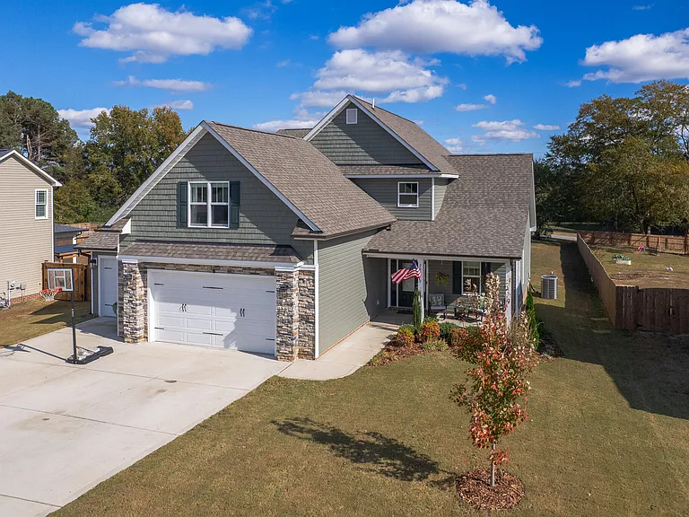 26 Valleydale Dr — Photo 2