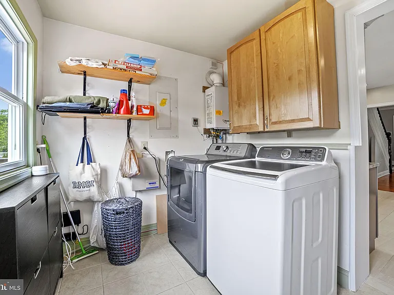 705 Dranesville Rd — Photo 12