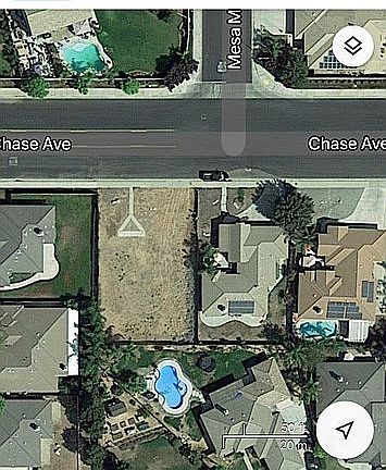3rd image of 10907 Chase Ave