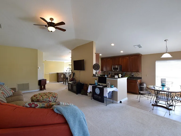 5297 Maxon Ter — Photo 8