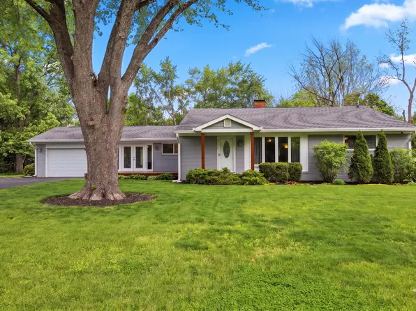 540 Golf Ln, Indianapolis, IN 46260