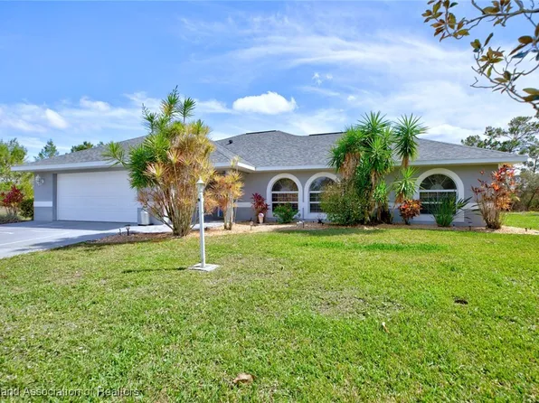 592 Flamingo Rd NE, Lake Placid, FL 33852