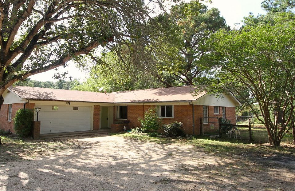 1st image of 142 Green Valley Dr