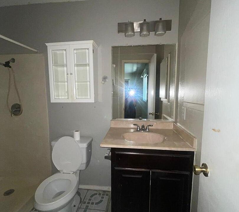 2nd image of 4402 Dove Springs