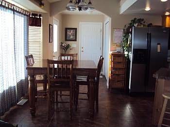 4th image of 2994 N Highpoint Dr