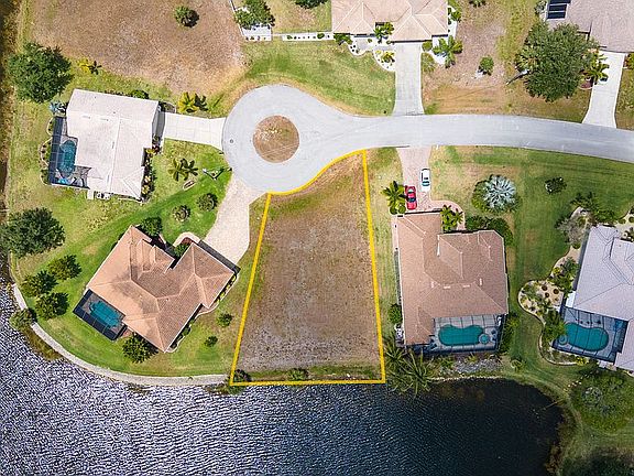 3rd image of 16376 Perico Way