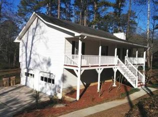 3730 Davis St, Suwanee, GA 30024