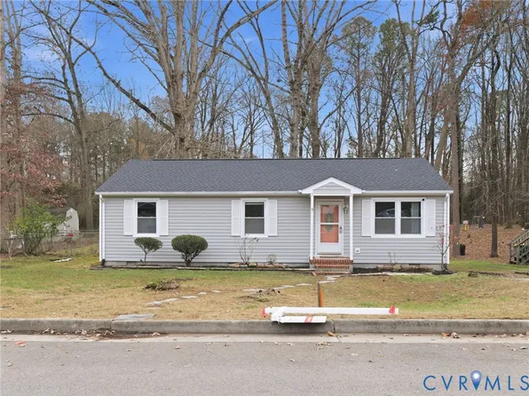 3626 Gilbert St, Hopewell, VA 23860