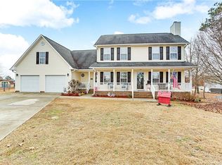 76 Anson Ln, Spring Lake, NC 28390