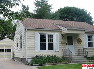 5410 Walker Ave, Lincoln, NE 68504