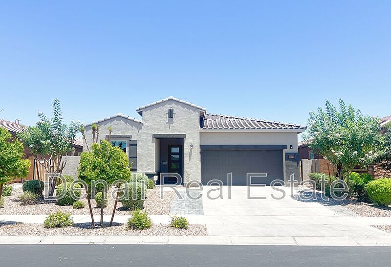 1st image of 14376 W Voltaire St