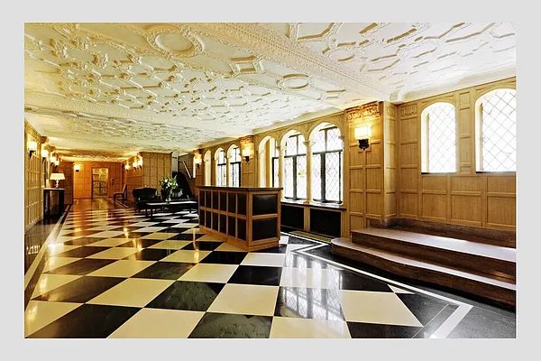 Sold by Stribling | media 19