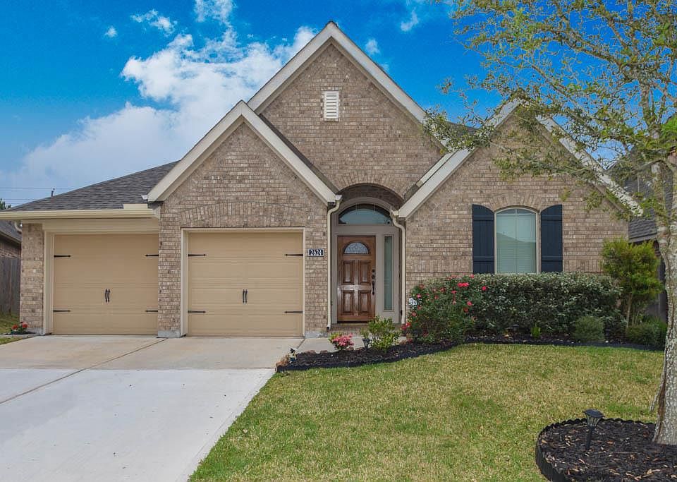 1st image of 2624 Mountain Sage Dr