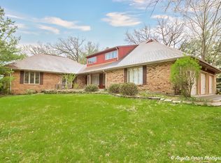 1105 Saddle Creek Trl, Bull Valley, IL 60050