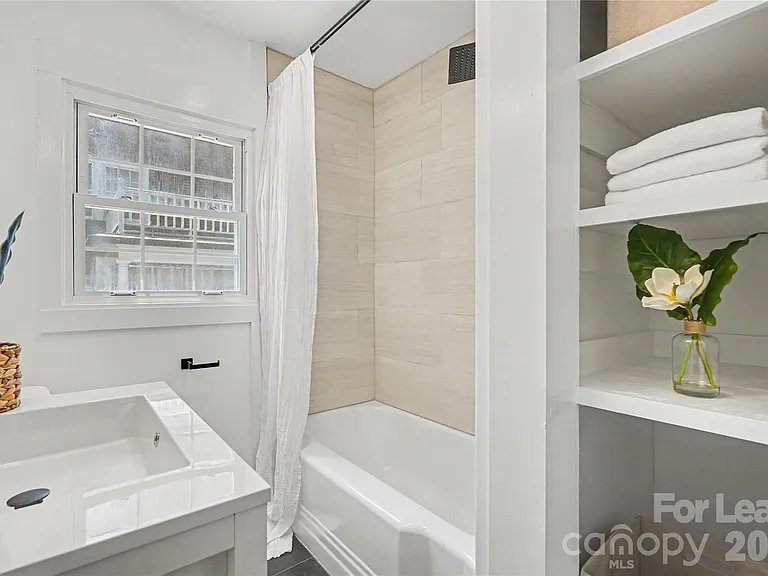 127 Cedar Dr NW — Photo 28