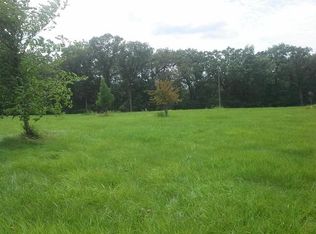 W Indian Trail Rd, Seneca, IL 61360