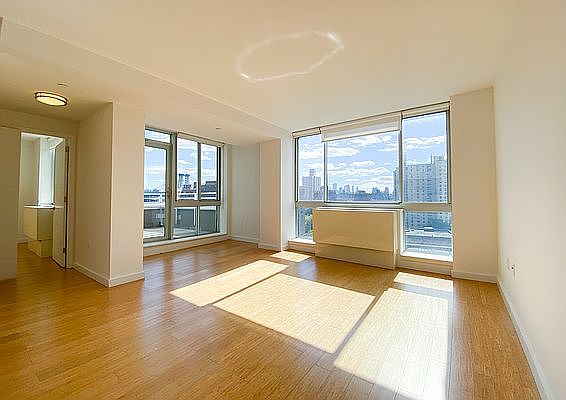 4th image of 310 E 2nd St APT 11H