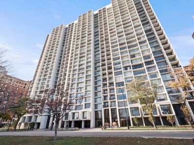 (Undisclosed Address), Chicago, IL, 60657