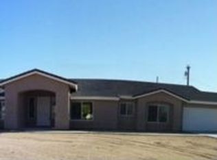 12697 Snapping Turtle Rd, Apple Valley, CA 92308