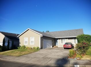 75 Village Dr, Creswell, OR 97426