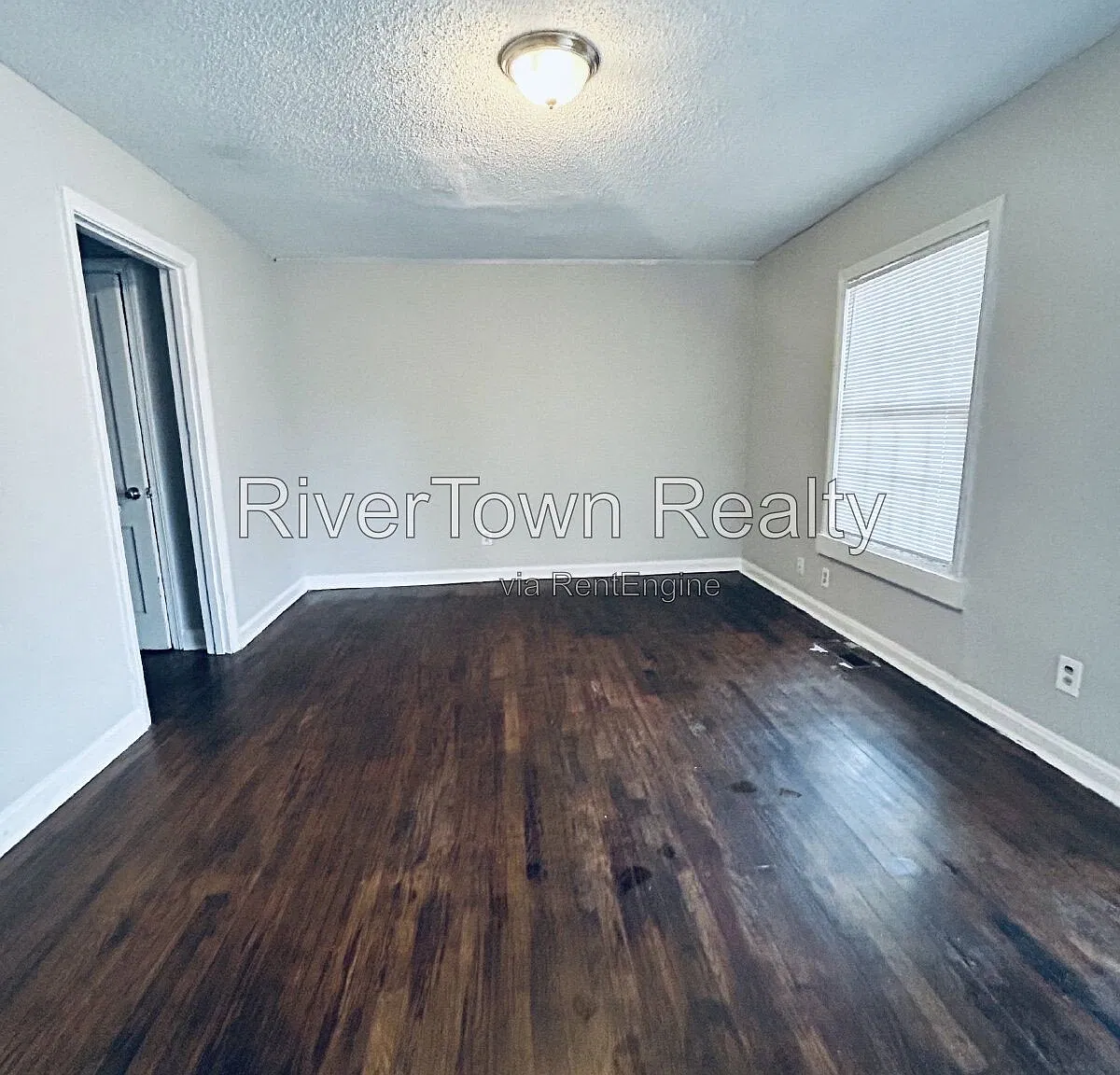 1 bed, 1.0 bath, 826 sqft, $795 — Photo 3