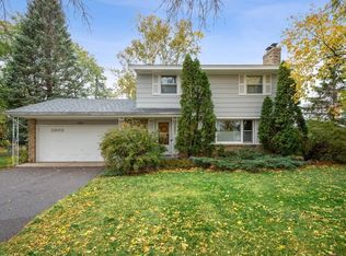 2909 Furness St, Saint Paul, MN 55109