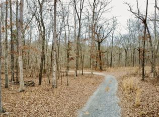 907 Shahan Ln, Birchwood, TN 37308
