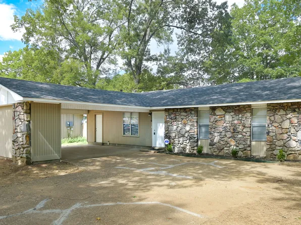 8116 Winterwood Dr, Little Rock, AR 72209