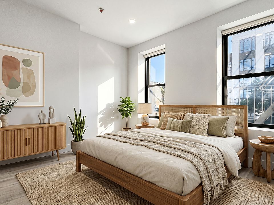 1st image of 961 Columbus Ave #7R